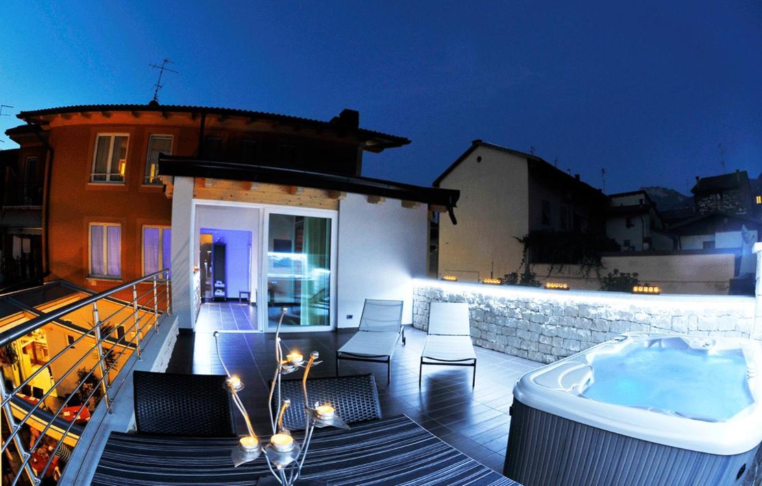 Albergo Alla Torre Caldonazzo Dış mekan fotoğraf