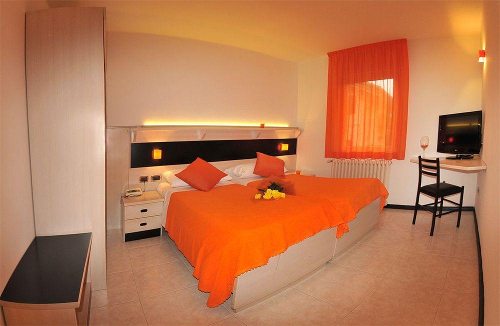 Albergo Alla Torre Caldonazzo Dış mekan fotoğraf